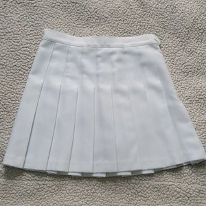 American apparel white tennis pleated skirt small